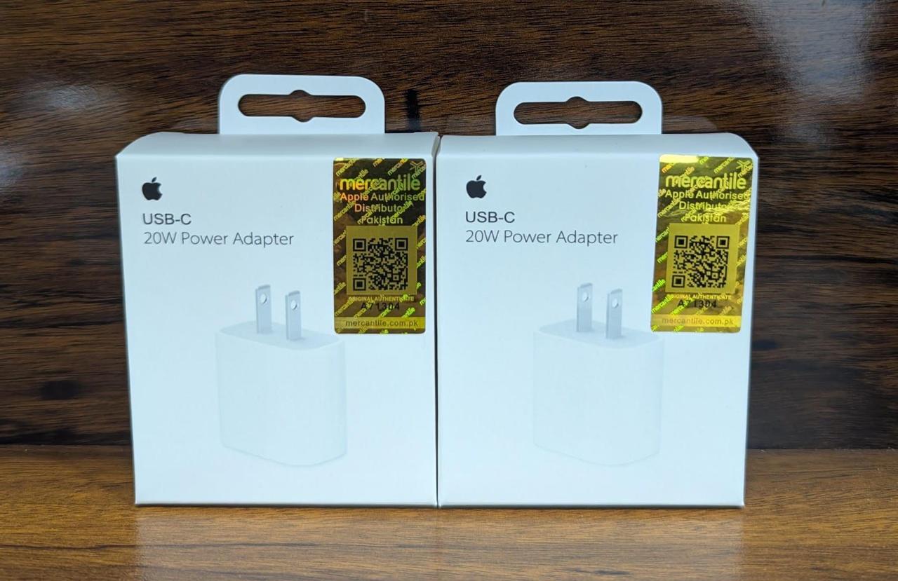 Apple 20W USB-C Power Adapter