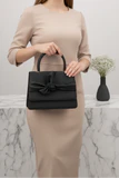 Classic Black Fashion Handbag for Women – Trendy Everyday Purse