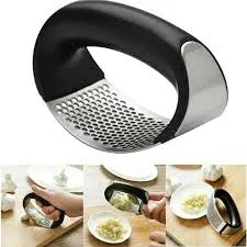 Ergonomic Garlic Press with Stainless Steel Mesh - Easy Handheld Garlic Crusher and Mincer
